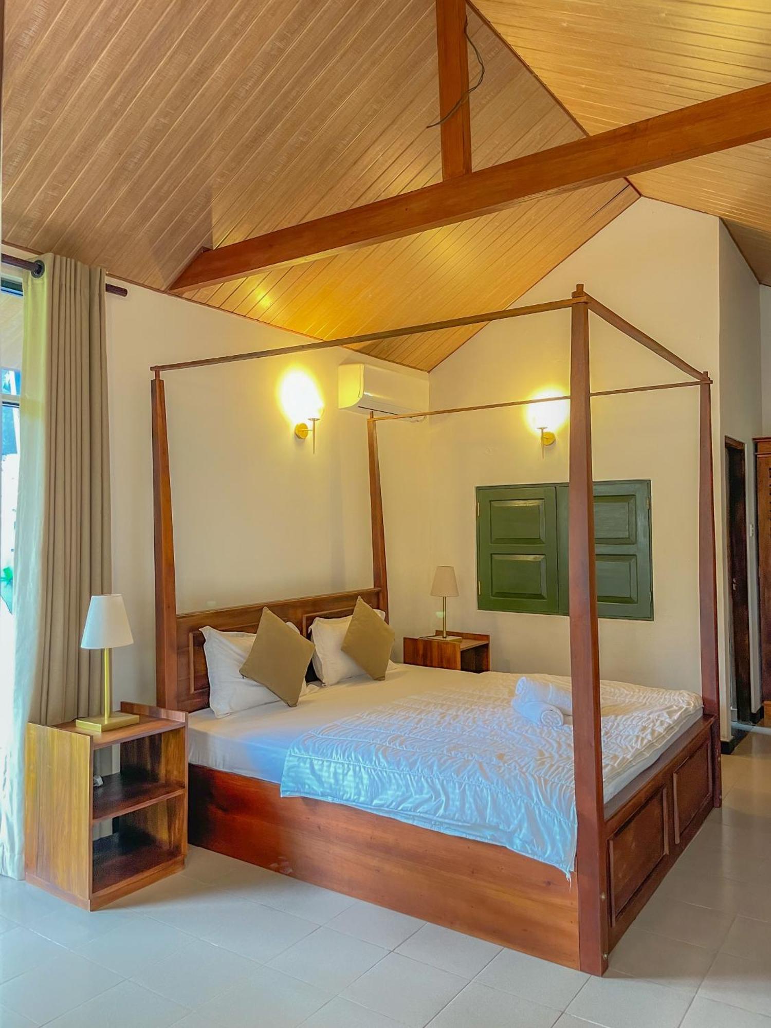 The Barns Villas And Restaurant Negombo Esterno foto