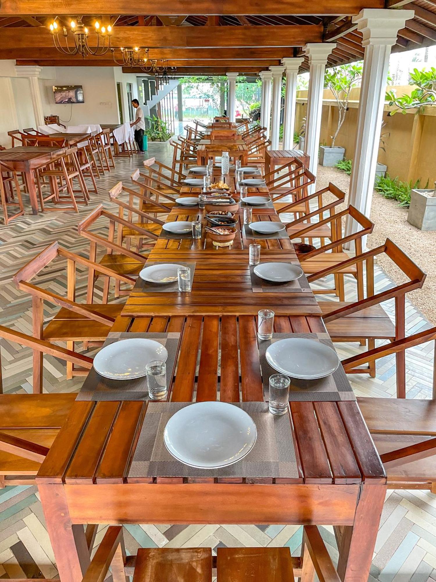 The Barns Villas And Restaurant Negombo Esterno foto