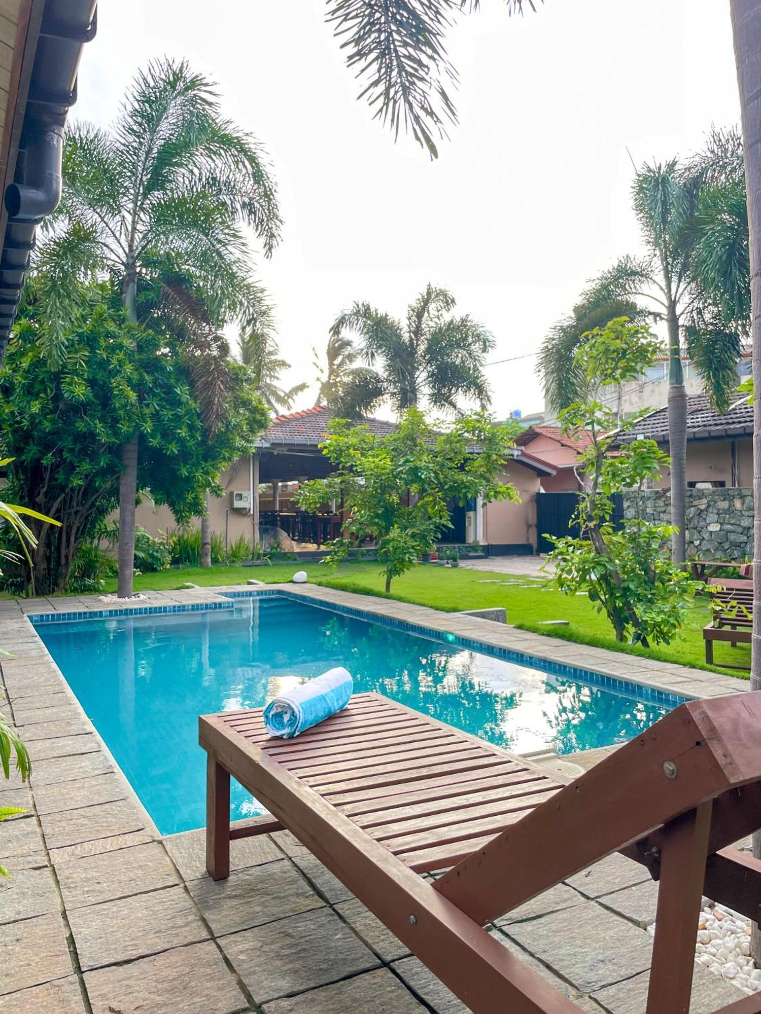 The Barns Villas And Restaurant Negombo Esterno foto